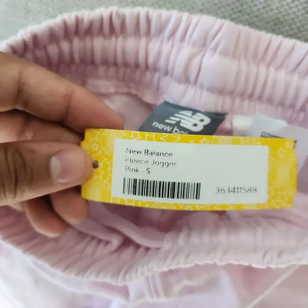 New Balance Kids Small Pink Fleece Jogger‎ NWOT